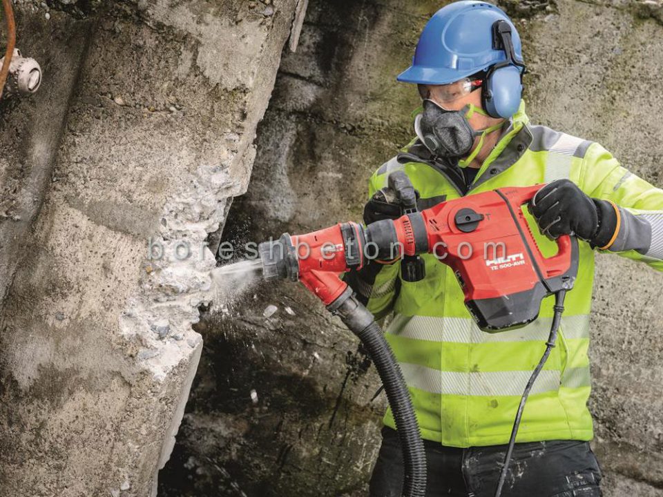 تخریب بتن در شرق تهران