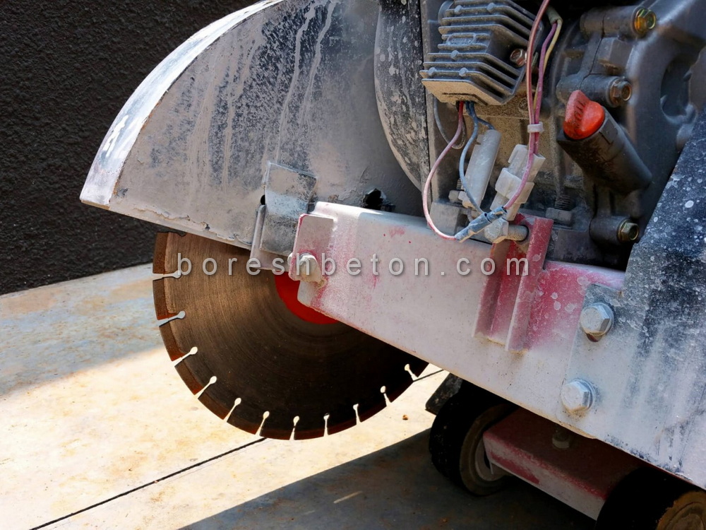 قیمت دستگاه برش بتن مسلح