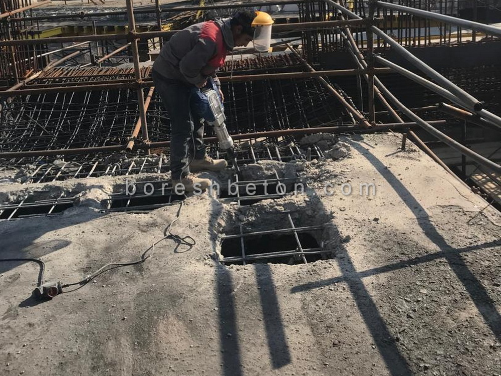 تخریب سقف وافل با بتن کن برقی پروژه نیاوران